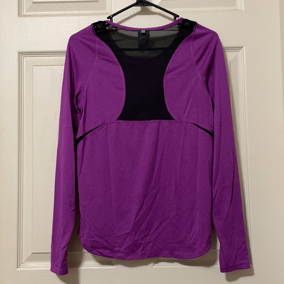 🐝 Nike Dryfit long sleeve shirt - Picture 6 of 9